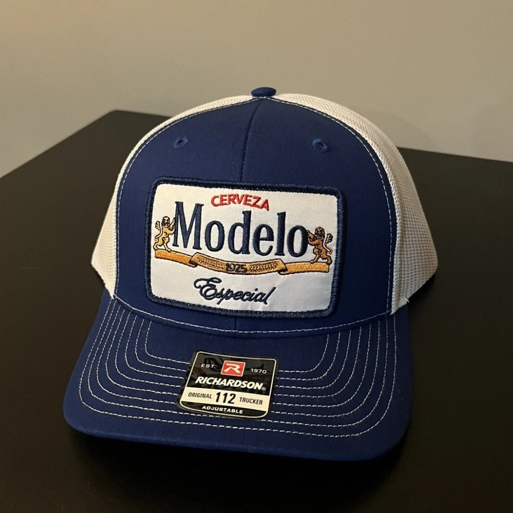 Modelo Especial Cerveza Richardson 112 Snapback Trucker Hat